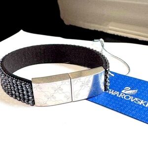 ✨ Stunning Rare Vintage Swarovski Vilja USB Key and Crystal Bracelet